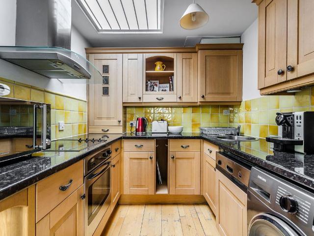 Apartment for rent in The Boltons, Greater London