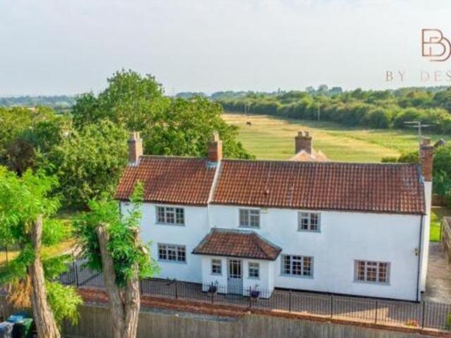 House for sale in Lyons, Greater London