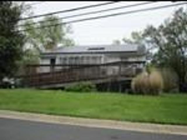 House for sale in Bowie
