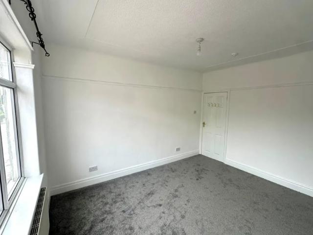 Apartment for rent in Woodhey, Bebington