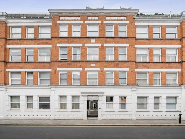 House for rent in Chelsea, Greater London