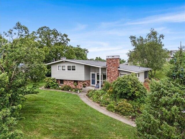 House for sale in Clairton
