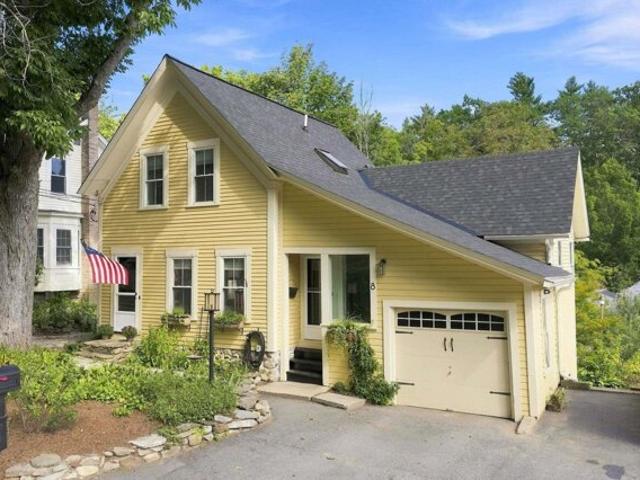 House for sale in New Boston, Hillsborough County