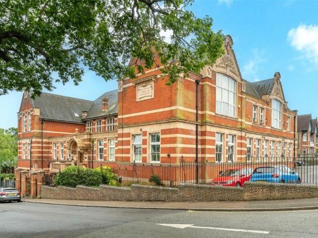 Apartment for rent in Northumberland Heath, Greater London