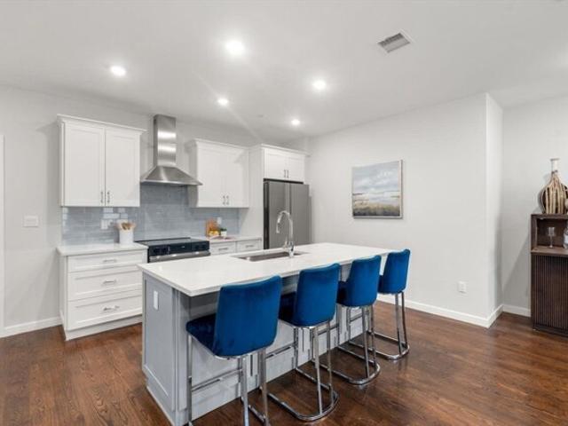 Condo for sale in Boston, Massachusetts