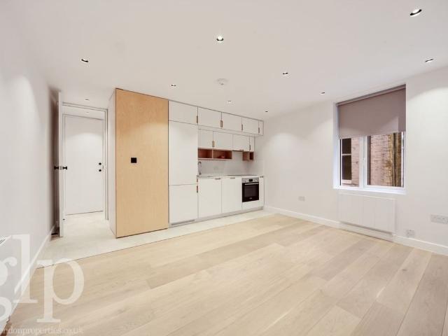 Studio for rent in Soho, Greater London