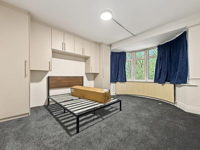 Room for rent in London Borough of Hounslow, Greater London