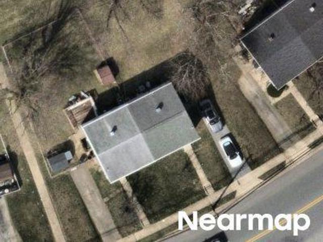 Townhouse for sale in Windsor Mill, Maryland