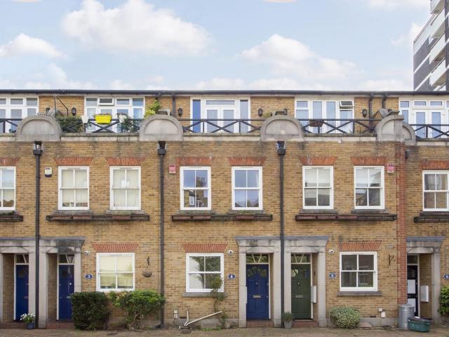 House for rent in Kentish Town, Greater London