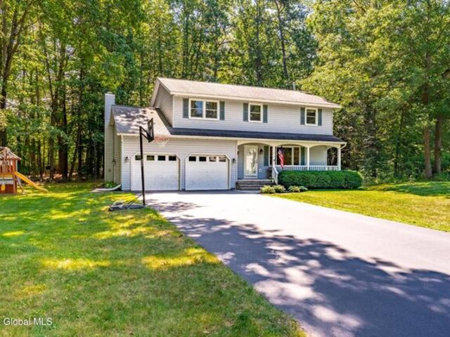 House for sale in Saratoga Springs