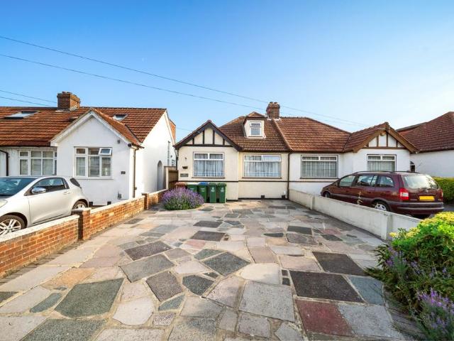 House for rent in Longlands, Halfway Street