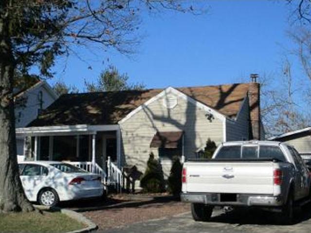 Condo for sale in West Babylon