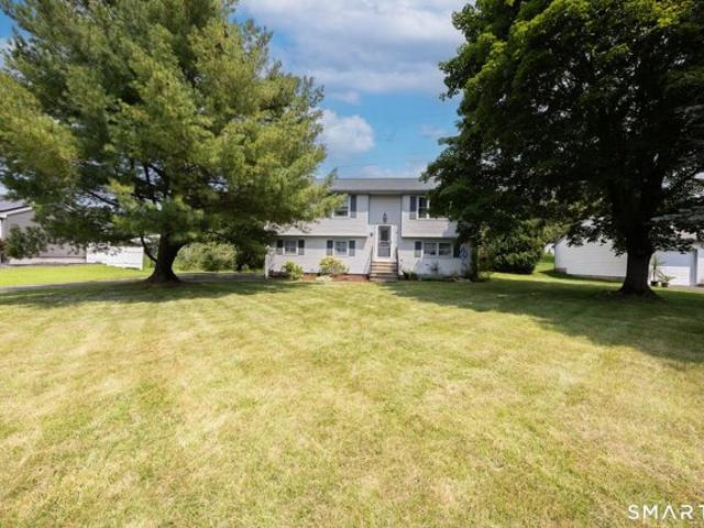 House for sale in Southington, Connecticut
