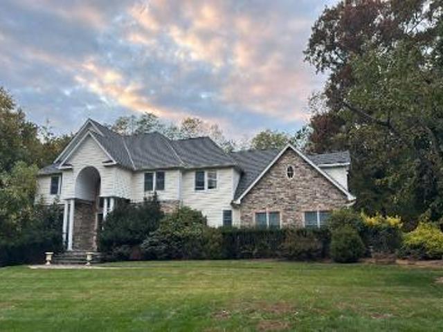 House for sale in Centereach, New York