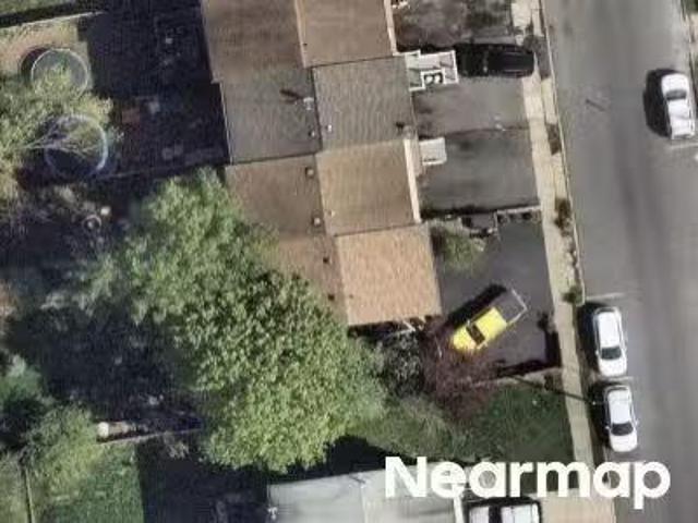 House for sale in Easton