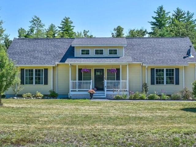 House for sale in New Hampshire