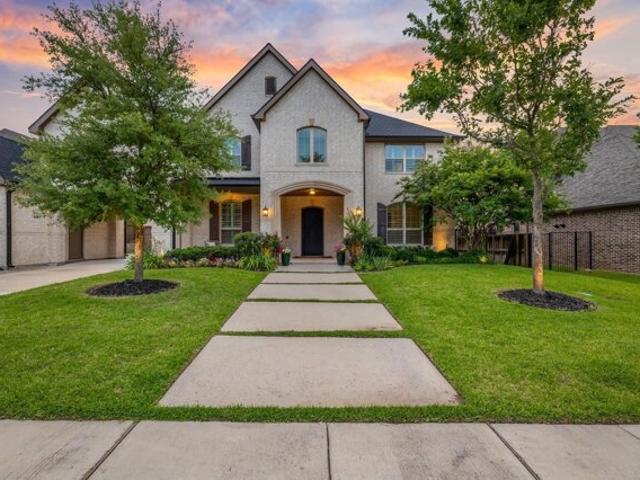 House for sale in Colleyville, Texas