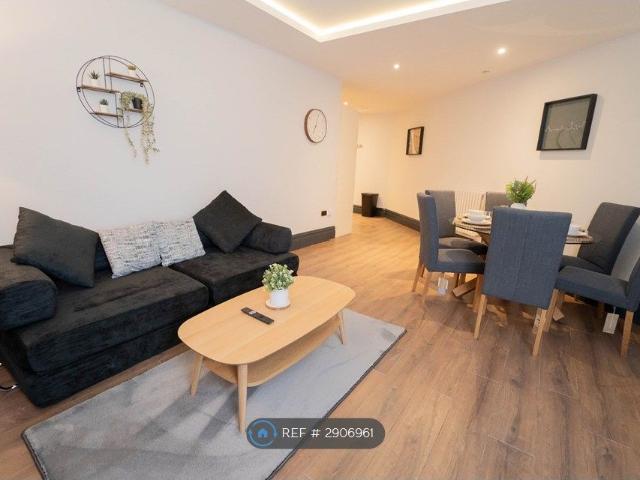 Apartment for rent in Calderstones