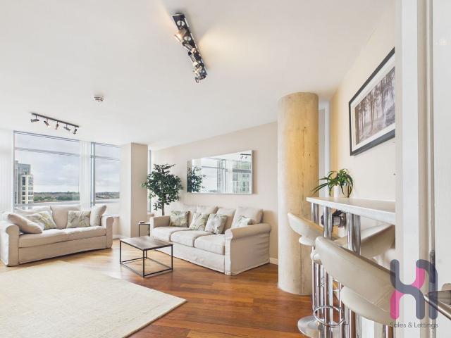 Apartment for rent in Calderstones
