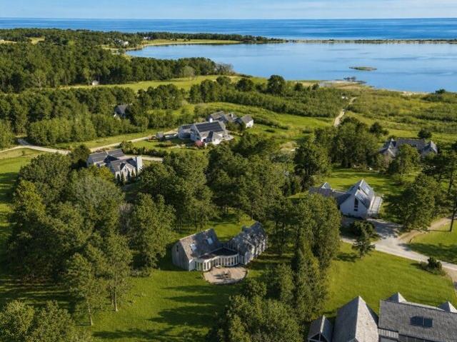 House for sale in Oak Bluffs, Dukes County