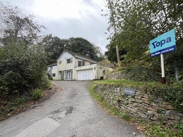 House for sale in Helston, Cornwall