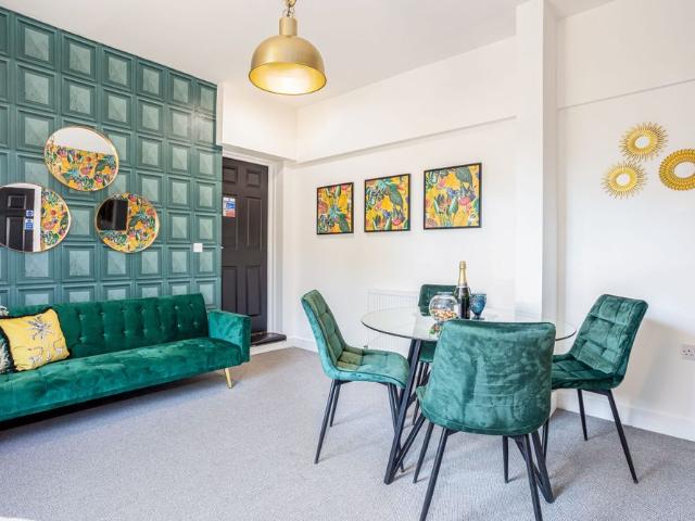 Room for rent in Camp Hill, Warwickshire