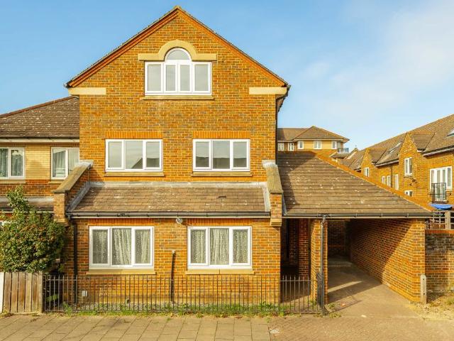 Apartment for rent in London Borough of Wandsworth, Greater London