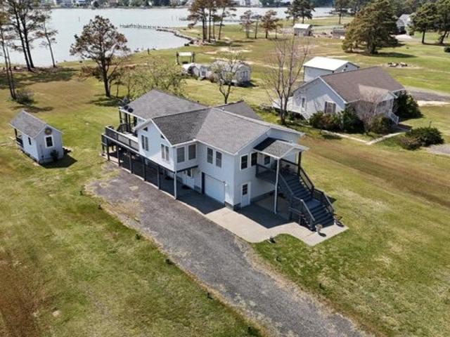 House for sale in Fishing Creek House for sale in Fishing Creek