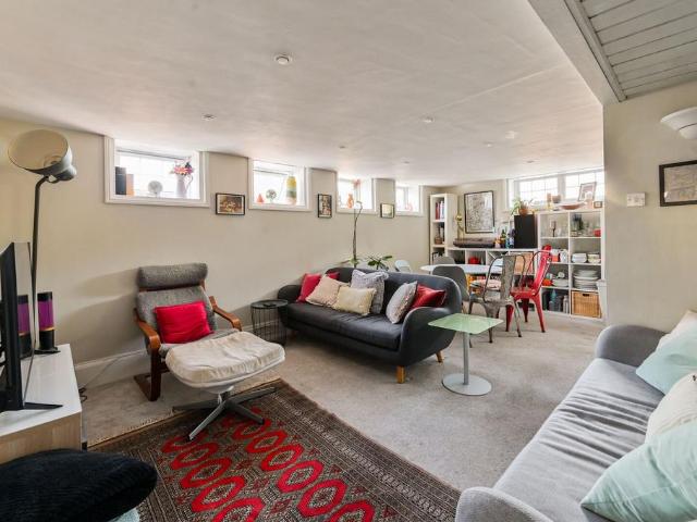 Apartment for rent in Walworth, Greater London