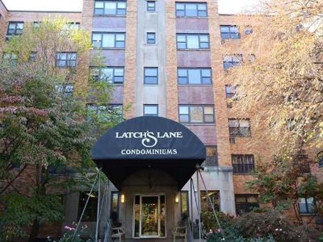 Condo for sale in Merion Station
