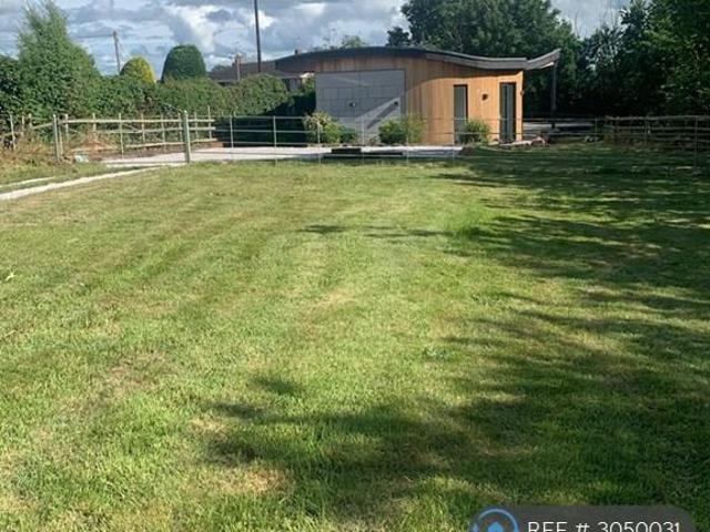 House for rent in Crewe by Farndon, Farndon