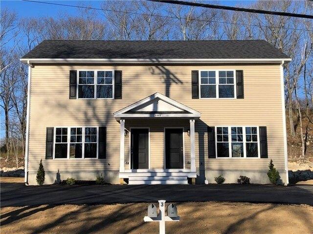 House for sale in Lincoln, Rhode Island