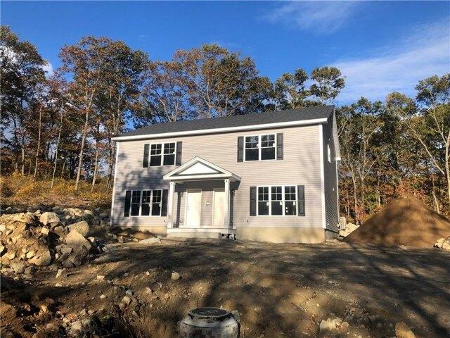 House for sale in Lincoln, Providence County
