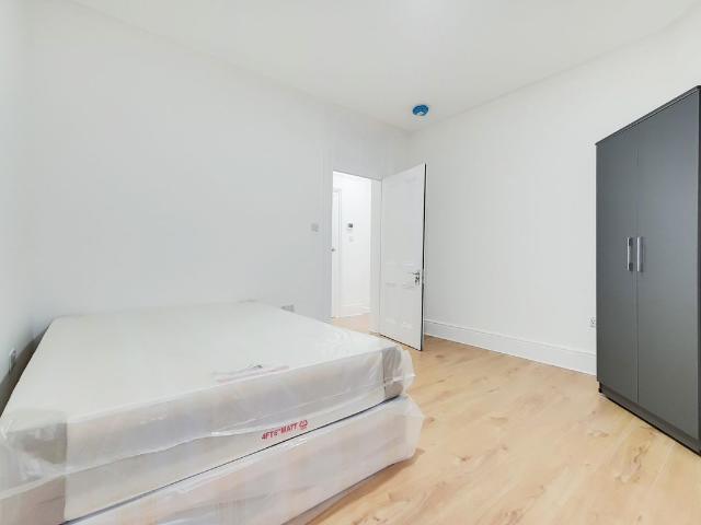 Room for rent in Paddington, Greater London