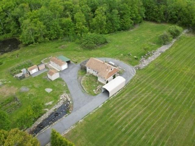 House for sale in Montague