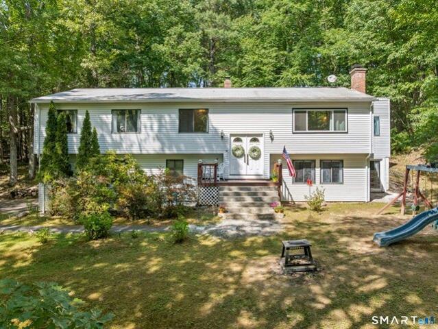 House for sale in Simsbury, Connecticut