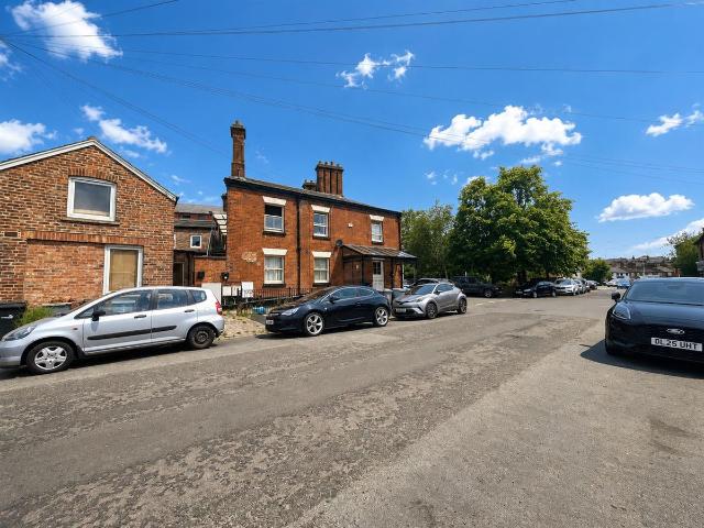 Apartment for rent in Moss Rose, Macclesfield