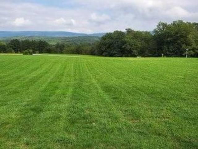 Land for sale in Berkeley Springs, West Virginia