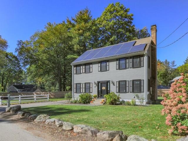 House for sale in Maynard, Middlesex County