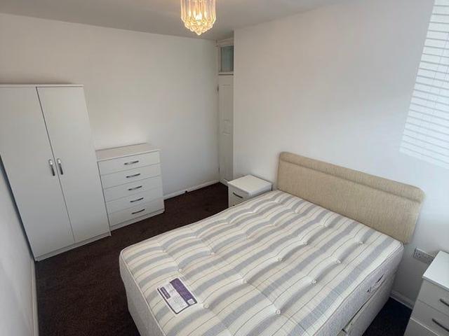 Room for rent in Miles Platting, Manchester