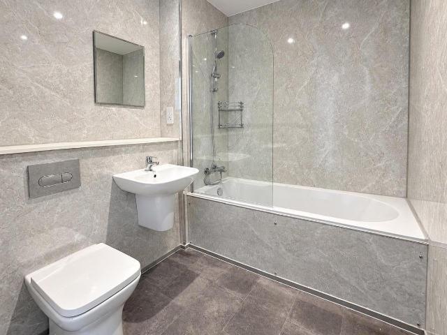 Apartment for rent in St Matthew's, Old Wharf