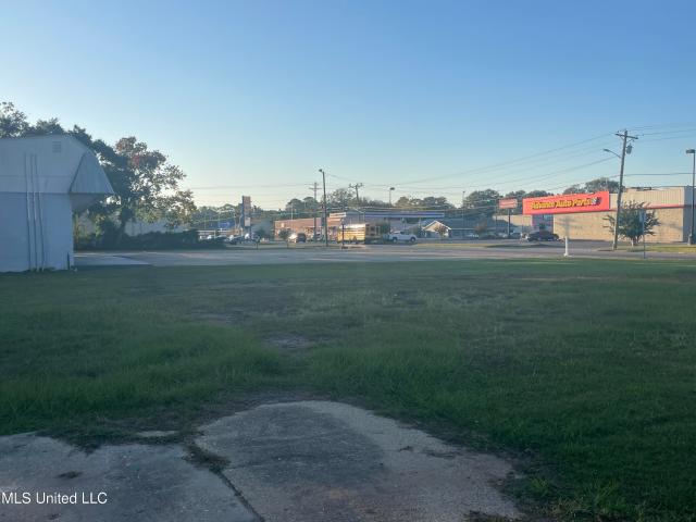 Land for sale in Pascagoula, Mississippi