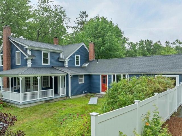House for sale in New Hampshire