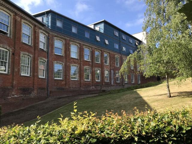 Apartment for rent in Lakenham, East Bank