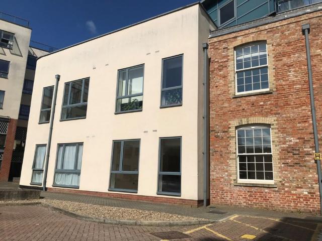 Apartment for rent in Lakenham, East Bank