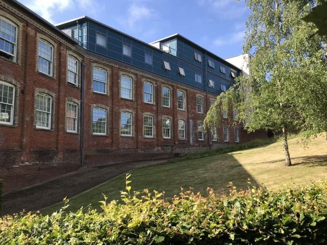 Apartment for rent in Lakenham, East Bank