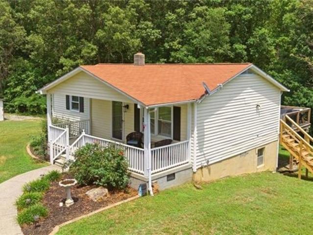 House for sale in Blanch, North Carolina