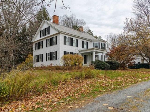 House for sale in New Hampshire