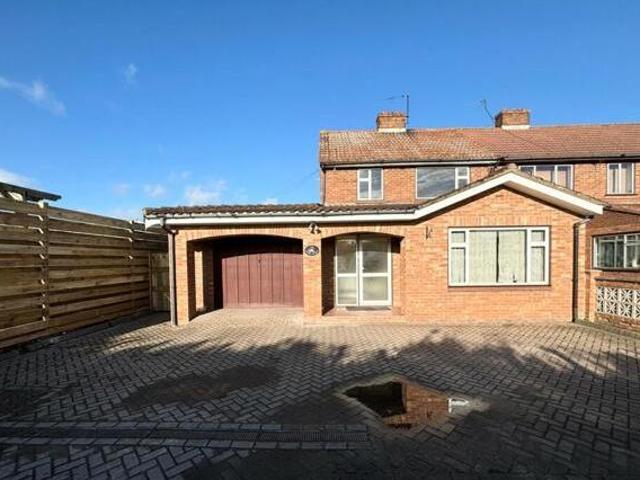 House for rent in Lyons, Greater London