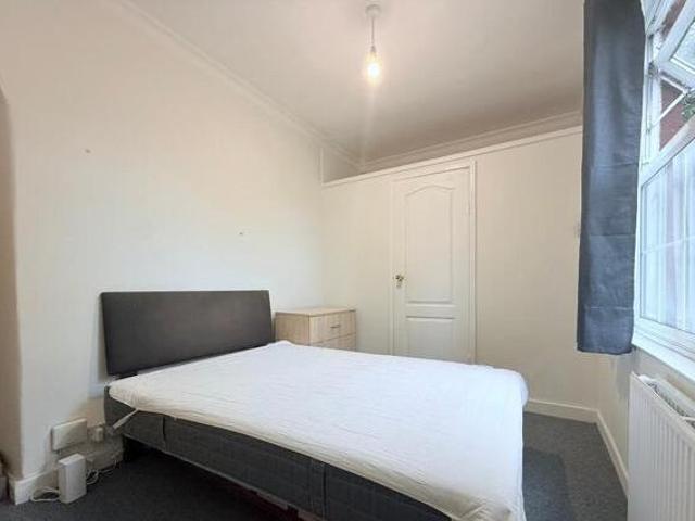 House for rent in Lyons, Greater London